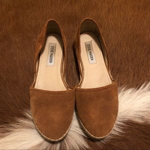Flat suede espadrilles by Steve Madden